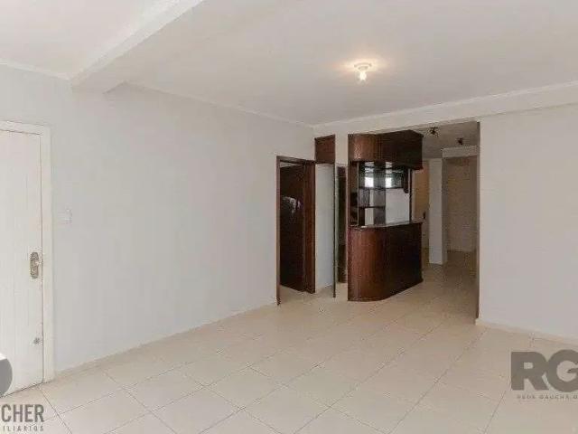 Casa / Sobrado para Venda em Porto Alegre/RS Vila Jardim 4 Quartos