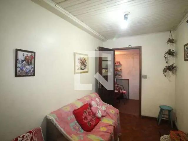 Casa / Sobrado para Venda em Porto Alegre/RS Vila Jardim 4 Quartos