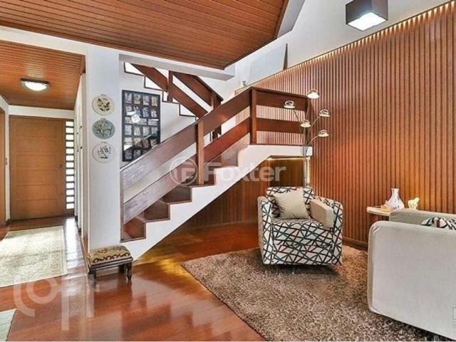 Casa / Sobrado para Venda em Porto Alegre/RS Vila Jardim 2 Quartos