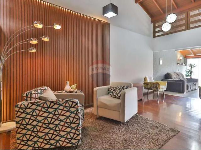 Casa / Sobrado para Venda em Porto Alegre/RS Vila Jardim 2 Quartos