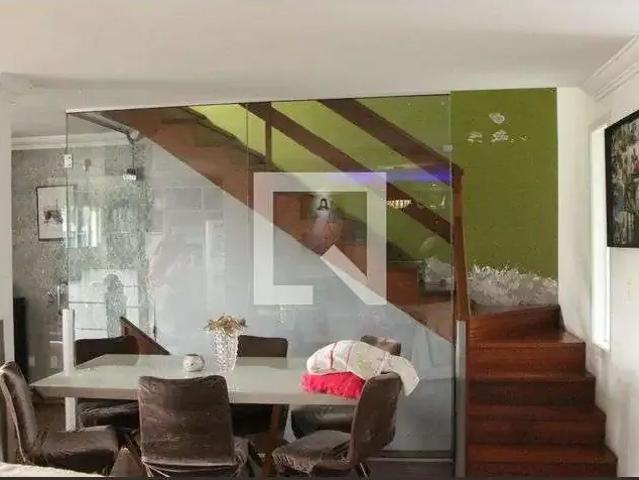 Casa / Sobrado para Venda em Porto Alegre/RS Vila Jardim 3 Quartos