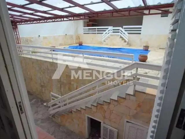 Casa / Sobrado para Venda em Porto Alegre/RS Vila Jardim 3 Quartos