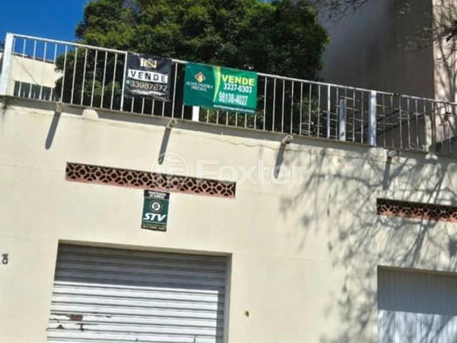 Casa / Sobrado para Venda em Porto Alegre/RS Vila Jardim 3 Quartos
