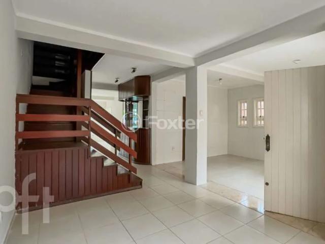 Casa / Sobrado para Venda em Porto Alegre/RS Vila Jardim 3 Quartos