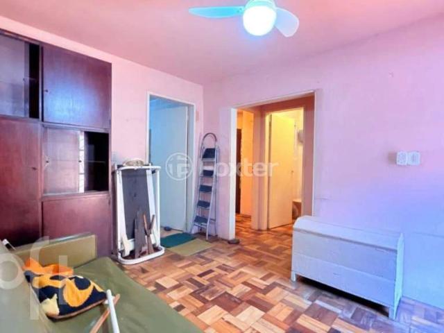 Casa / Sobrado para Venda em Porto Alegre/RS Vila Jardim 3 Quartos