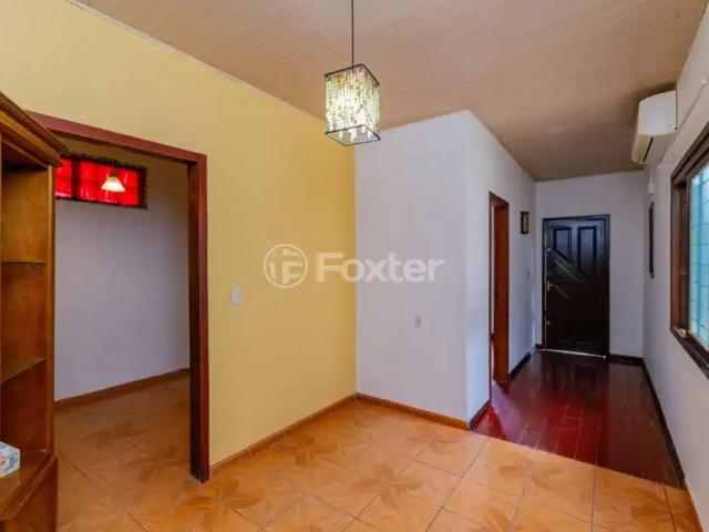 Casa / Sobrado para Venda em Porto Alegre/RS Vila Jardim 3 Quartos