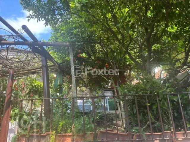 Casa / Sobrado para Venda em Porto Alegre/RS Vila Jardim 3 Quartos