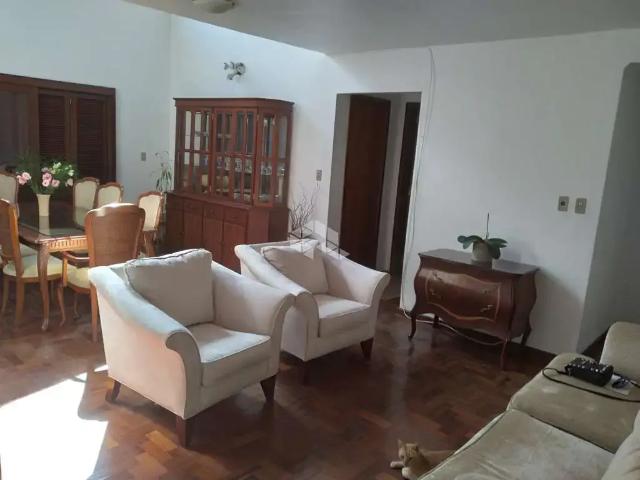 Casa / Sobrado para Venda em Porto Alegre/RS Vila João Pessoa 3 Quartos