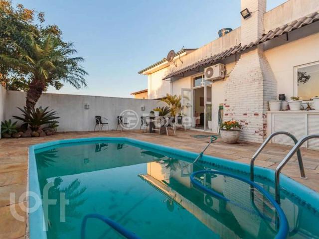 Casa / Sobrado para Venda em Porto Alegre/RS Vila João Pessoa 3 Quartos