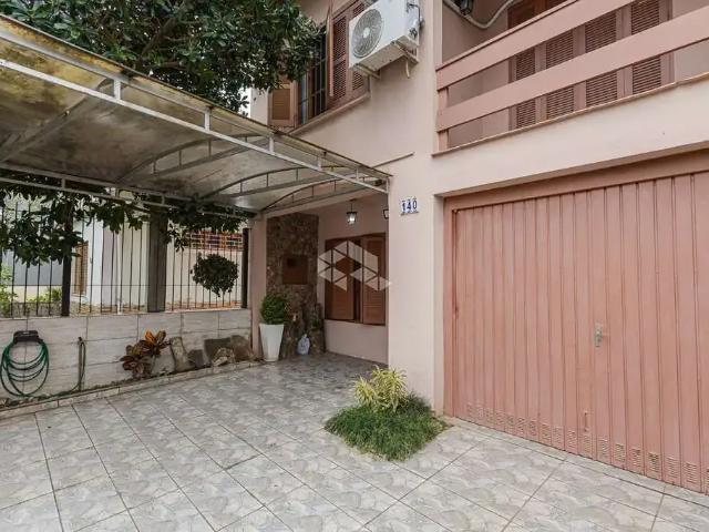 Casa / Sobrado para Venda em Porto Alegre/RS Vila João Pessoa 4 Quartos