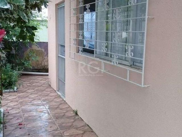 Casa / Sobrado para Venda em Porto Alegre/RS Vila São José 2 Quartos