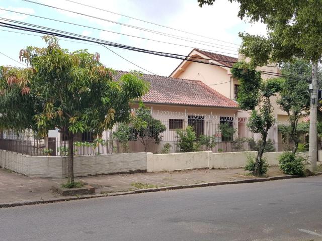 Casa / Sobrado para Venda em Porto Alegre/RS Vila São José 4 Quartos