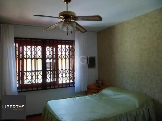 Casa / Sobrado para Venda em Porto Alegre/RS Aberta dos Morros 4 Quartos