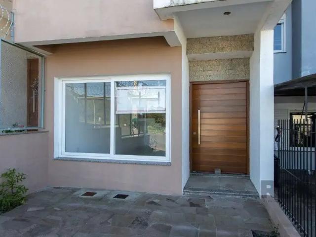Casa / Sobrado para Venda em Porto Alegre/RS Aberta dos Morros 4 Quartos