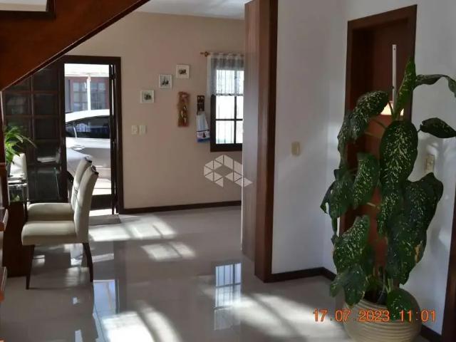 Casa / Sobrado para Venda em Porto Alegre/RS Aberta dos Morros 2 Quartos