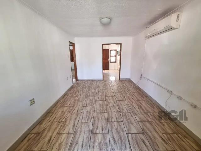 Casa / Sobrado para Venda em Porto Alegre/RS Aberta dos Morros 2 Quartos