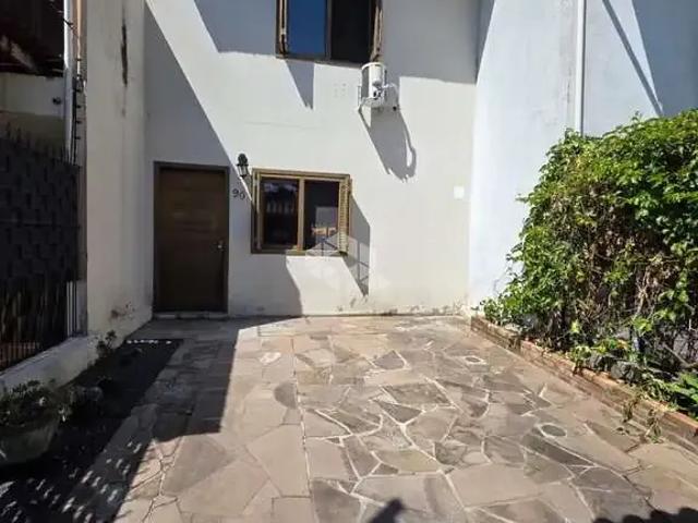 Casa / Sobrado para Venda em Porto Alegre/RS Aberta dos Morros 3 Quartos