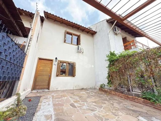 Casa / Sobrado para Venda em Porto Alegre/RS Aberta dos Morros 3 Quartos