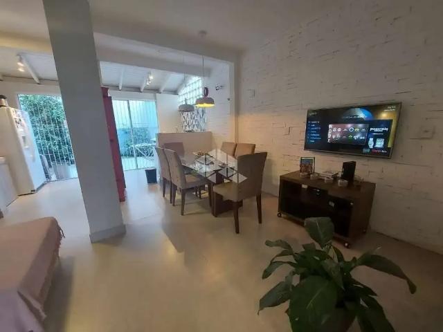 Casa / Sobrado para Venda em Porto Alegre/RS Aberta dos Morros 3 Quartos