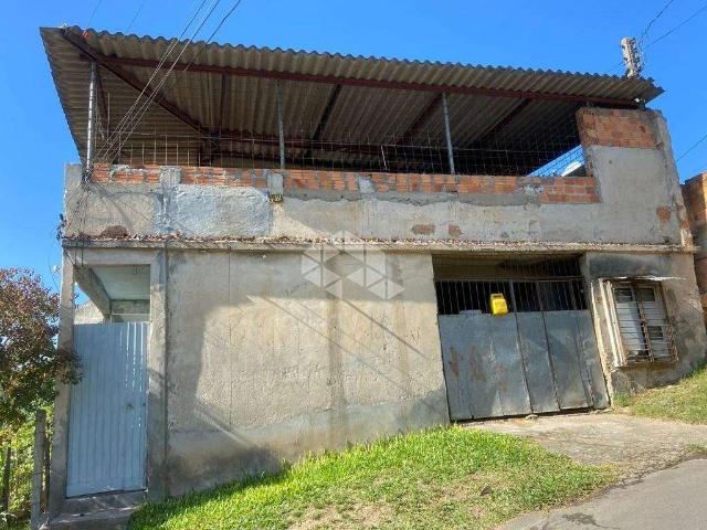 Casa / Sobrado para Venda em Porto Alegre/RS Agronomia 5 Quartos