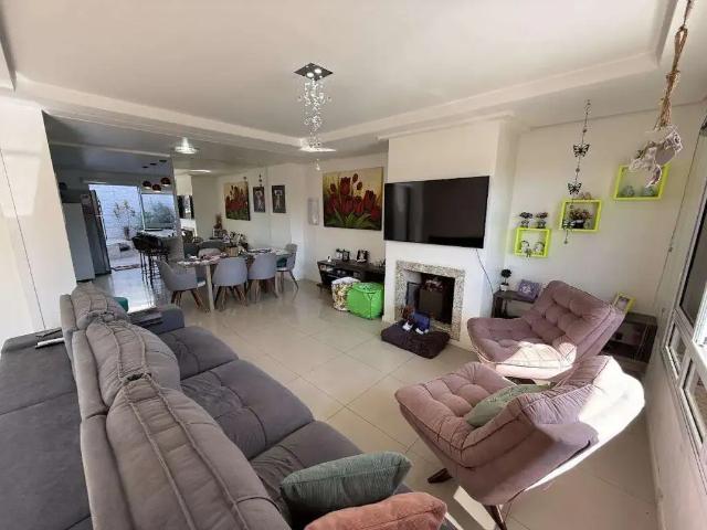 Casa / Sobrado para Venda em Porto Alegre/RS Alto Petrópolis 3 Quartos