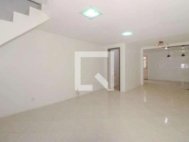 Casa / Sobrado para Venda em Porto Alegre/RS Alto Petrópolis 2 Quartos