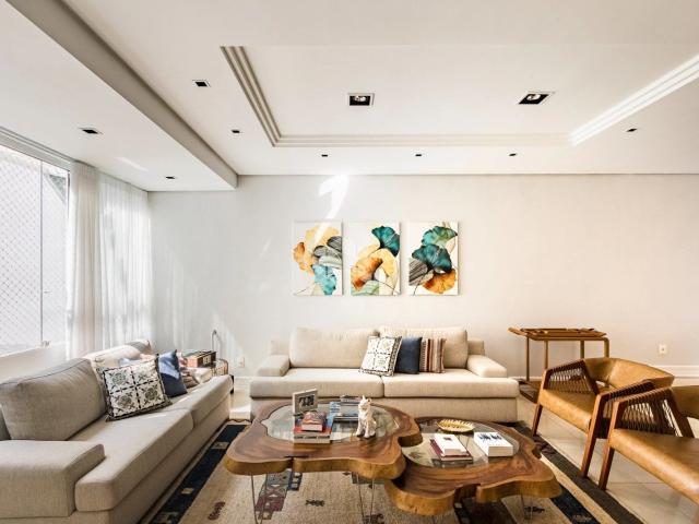 Casa / Sobrado para Venda em Porto Alegre/RS Auxiliadora 4 Quartos