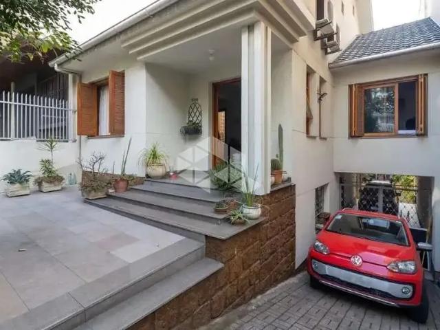 Casa / Sobrado para Venda em Porto Alegre/RS Auxiliadora 3 Quartos