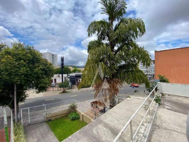 Casa / Sobrado para Venda em Porto Alegre/RS Azenha 3 Quartos