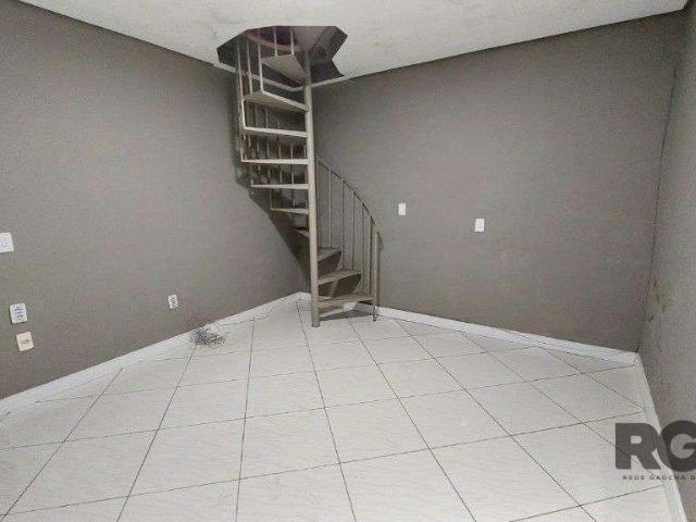 Casa / Sobrado para Venda em Porto Alegre/RS Azenha 3 Quartos