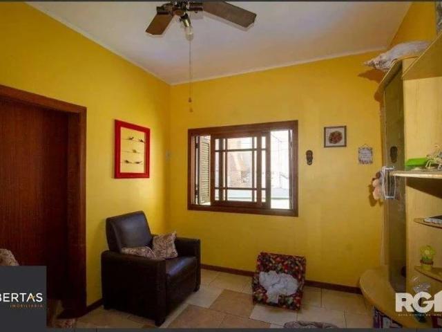 Casa / Sobrado para Venda em Porto Alegre/RS Azenha 3 Quartos