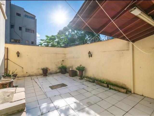 Casa / Sobrado para Venda em Porto Alegre/RS Azenha 3 Quartos