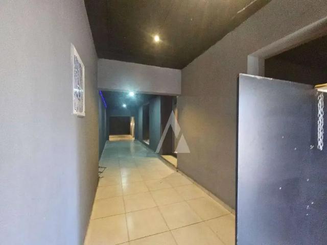 Casa / Sobrado para Venda em Porto Alegre/RS Azenha 3 Quartos