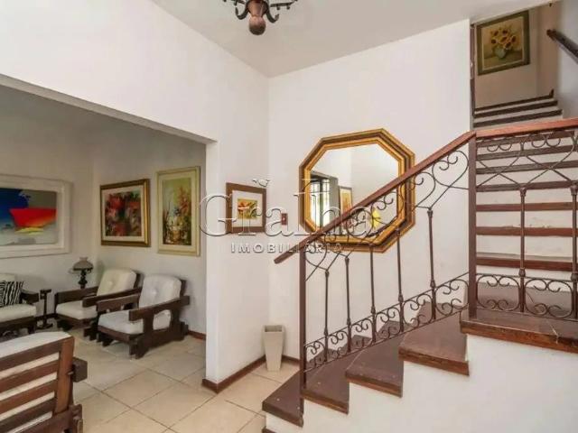 Casa / Sobrado para Venda em Porto Alegre/RS Azenha 3 Quartos