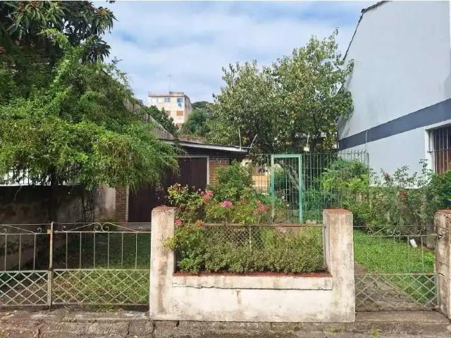 Casa / Sobrado para Venda em Porto Alegre/RS Azenha 1 Quartos