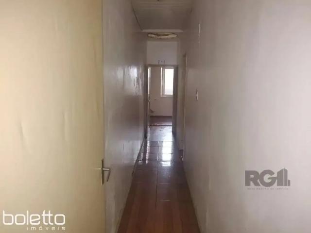 Casa / Sobrado para Venda em Porto Alegre/RS Azenha 2 Quartos