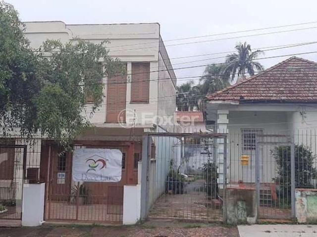 Casa / Sobrado para Venda em Porto Alegre/RS Azenha 7 Quartos