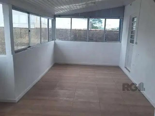 Casa / Sobrado para Venda em Porto Alegre/RS Azenha 5 Quartos