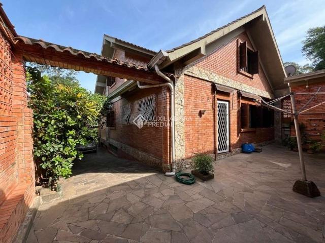 Casa / Sobrado para Venda em Porto Alegre/RS Belém Velho 4 Quartos