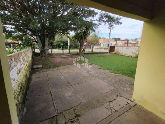 Casa / Sobrado para Venda em Porto Alegre/RS Belém Velho 3 Quartos