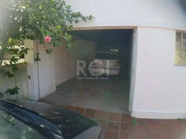 Casa / Sobrado para Venda em Porto Alegre/RS Belém Novo 3 Quartos