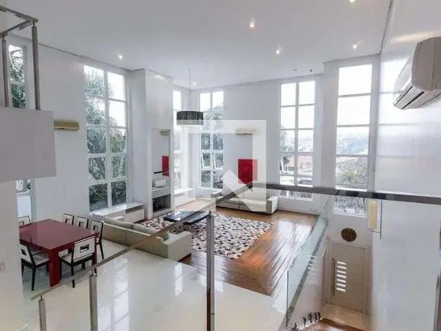Casa / Sobrado para Venda em Porto Alegre/RS Boa Vista 3 Quartos