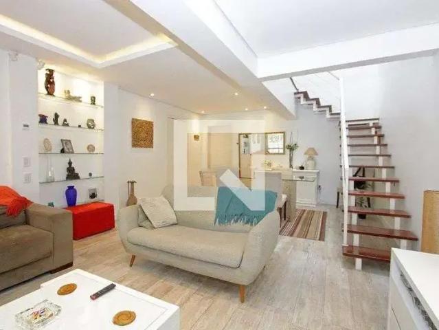 Casa / Sobrado para Venda em Porto Alegre/RS Boa Vista 4 Quartos