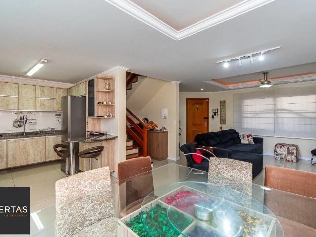 Casa / Sobrado para Venda em Porto Alegre/RS Camaquã 3 Quartos