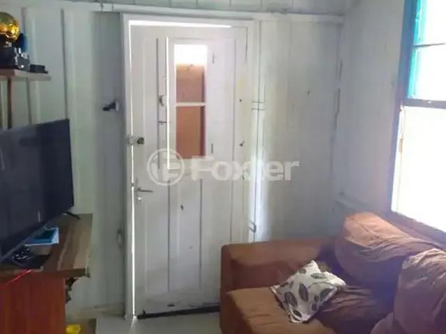Casa / Sobrado para Venda em Porto Alegre/RS Camaquã 3 Quartos