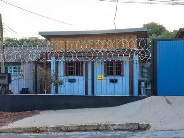 Casa / Sobrado para Venda em Porto Alegre/RS Camaquã 2 Quartos