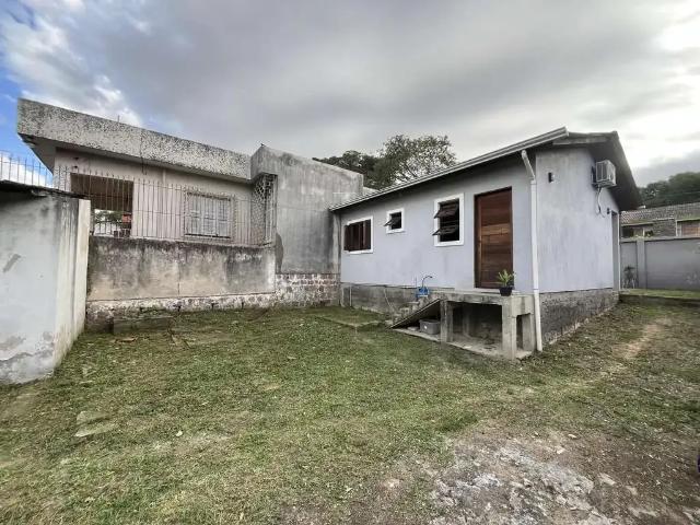 Casa / Sobrado para Venda em Porto Alegre/RS Camaquã 2 Quartos