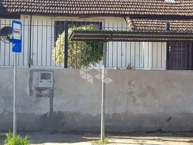 Casa / Sobrado para Venda em Porto Alegre/RS Camaquã 2 Quartos