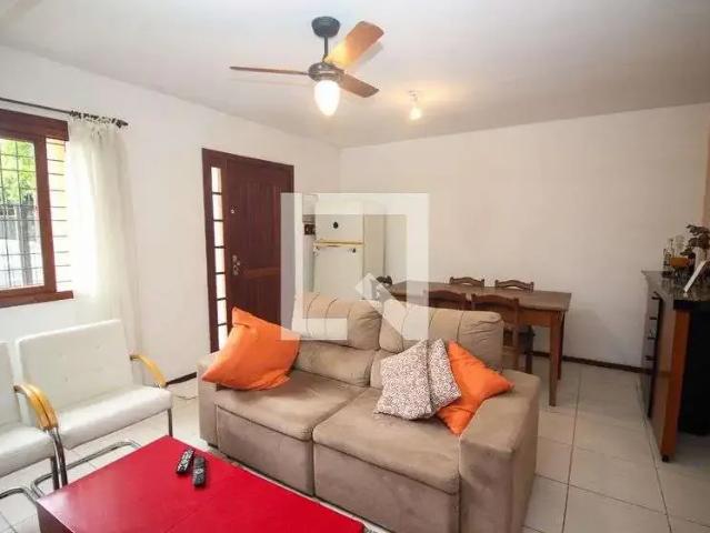 Casa / Sobrado para Venda em Porto Alegre/RS Camaquã 4 Quartos