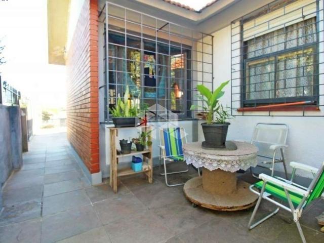 Casa / Sobrado para Venda em Porto Alegre/RS Camaquã 4 Quartos